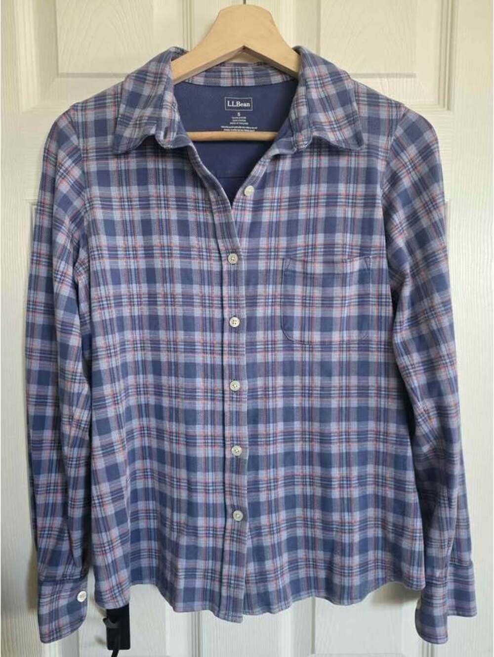 100% cotton L.L.bean long sleeve women's top size small